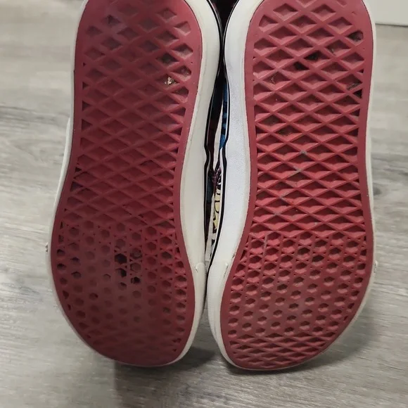 Vans Marvel Spider-Man Graphic Slip-Ons Mens 7 Womens 8.5 - Picture 4 of 10